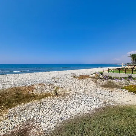 Poser With Private Pool And Bbq * Perivolia