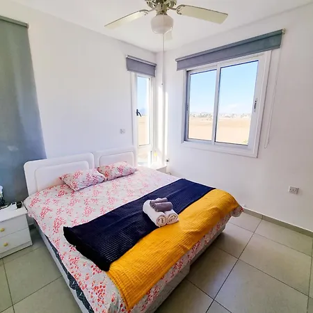 Villa Poser With Private Pool And Bbq